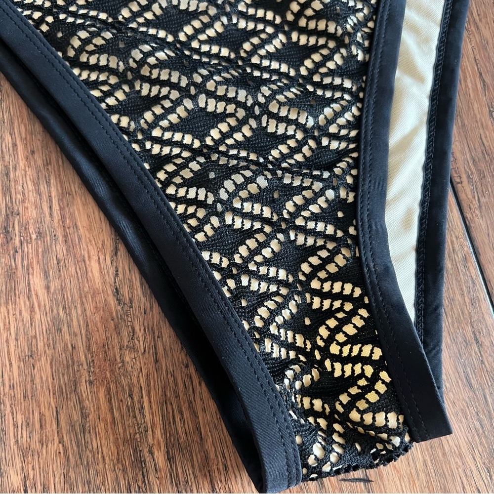 Black Lace Laser Cut Bikini 3X Swimsuit Bathingsuit Tie Neck Back Cheeky 3XL - Picture 3 of 10